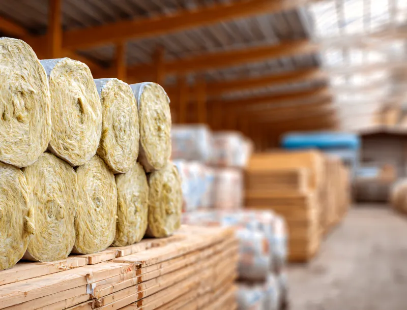 Isolation thermique par l’extérieur, Des matériaux performants et durables-Boutonnet Rénov-entreprise de rénovation-renovation d'ampleur-travaux-artisan-rénovation intérieure-salle de bain-isolation-chauffage-terrasse-Combrailles-Saint-Nectaire-Clermont-Ferrand-Puy-de-Dôme