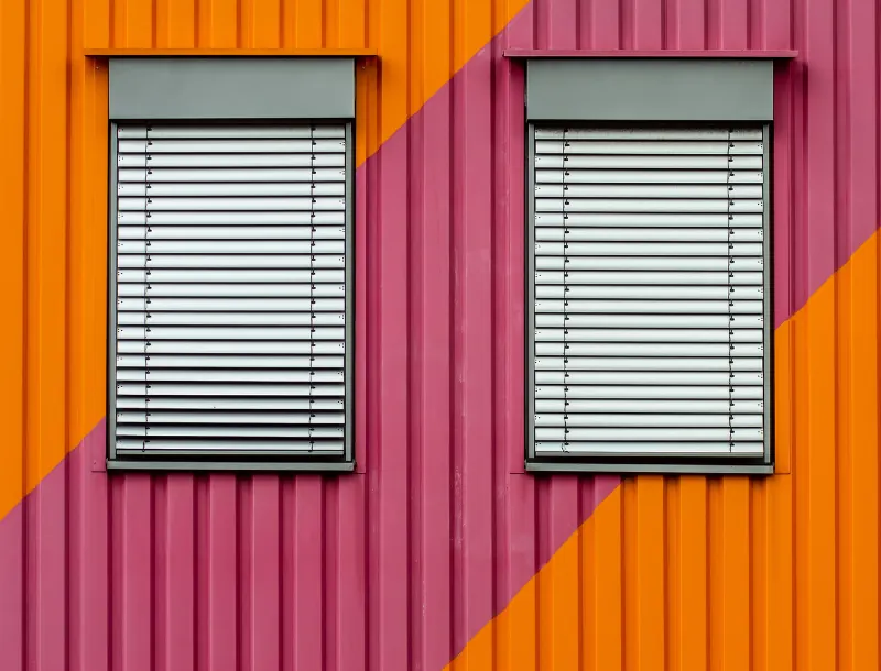 Votre expert local en rénovation et pose de volets-Boutonnet Rénov-entreprise de rénovation-renovation d'ampleur-travaux-artisan-rénovation intérieure-salle de bain-isolation-chauffage-terrasse-Combrailles-Saint-Nectaire-Clermont-Ferrand-Puy-de-Dôme